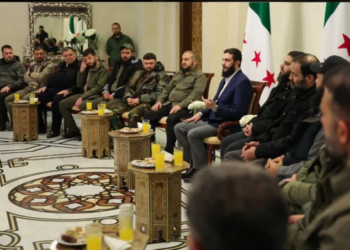 دمج الفصائل العسكرية تحت مظلة وزارة الدفاع السورية