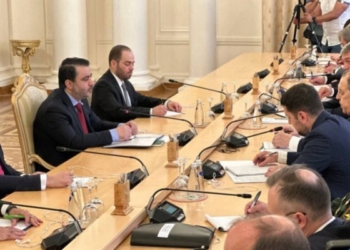 لقاء موسكو: هل تتفق سوريا الجديدة وروسيا على شكل العلاقة القادمة؟