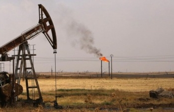 استعادة سوريا السيادة على قطاع الطاقة: هل يبدأ التعافي الاقتصادي من آبار النفط؟